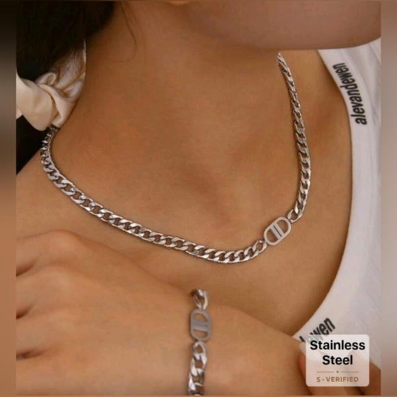 Dior Style Jewelry - Picture 6 of 9